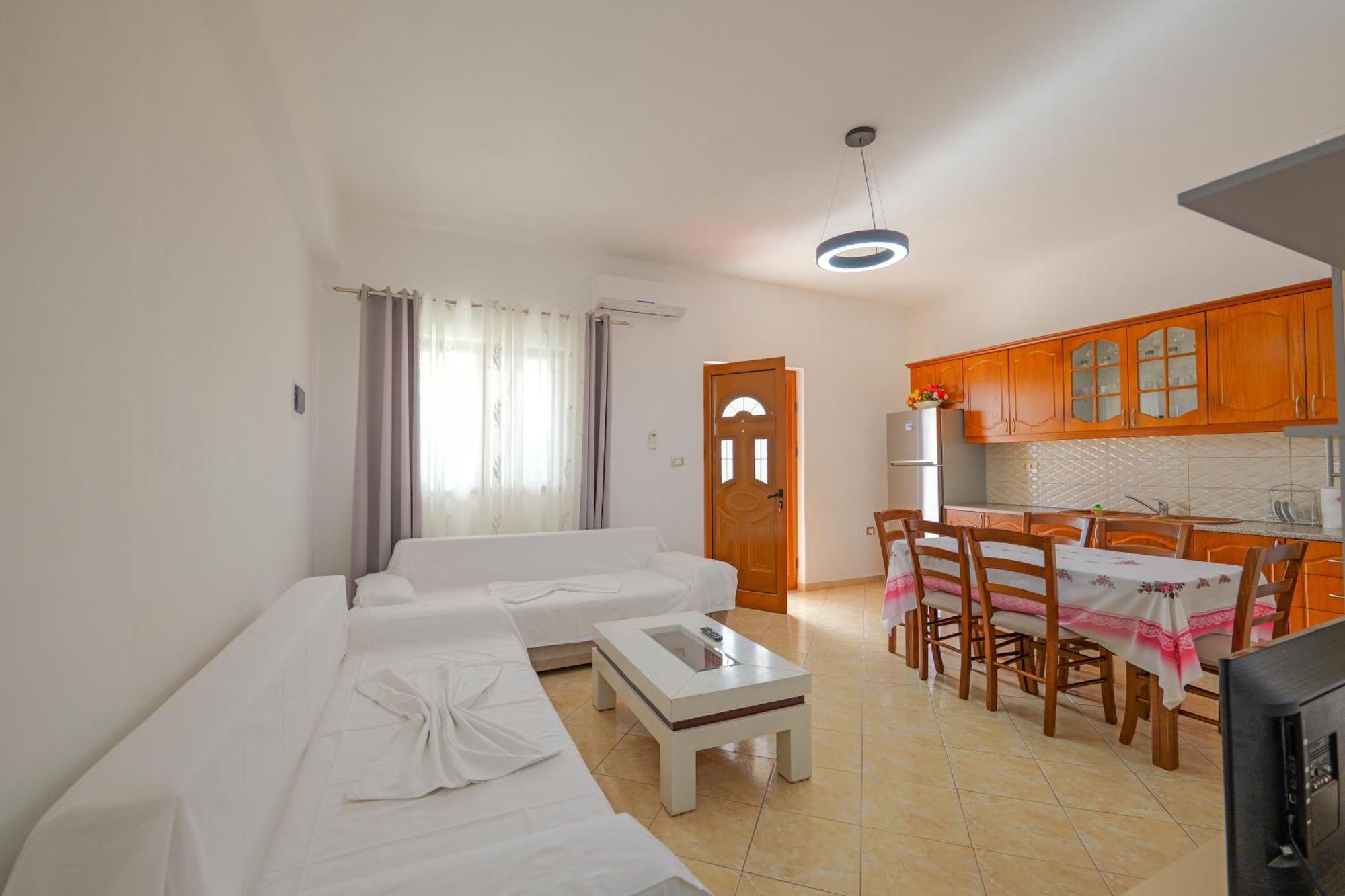 Brahimi Guest House Ksamil Extérieur photo