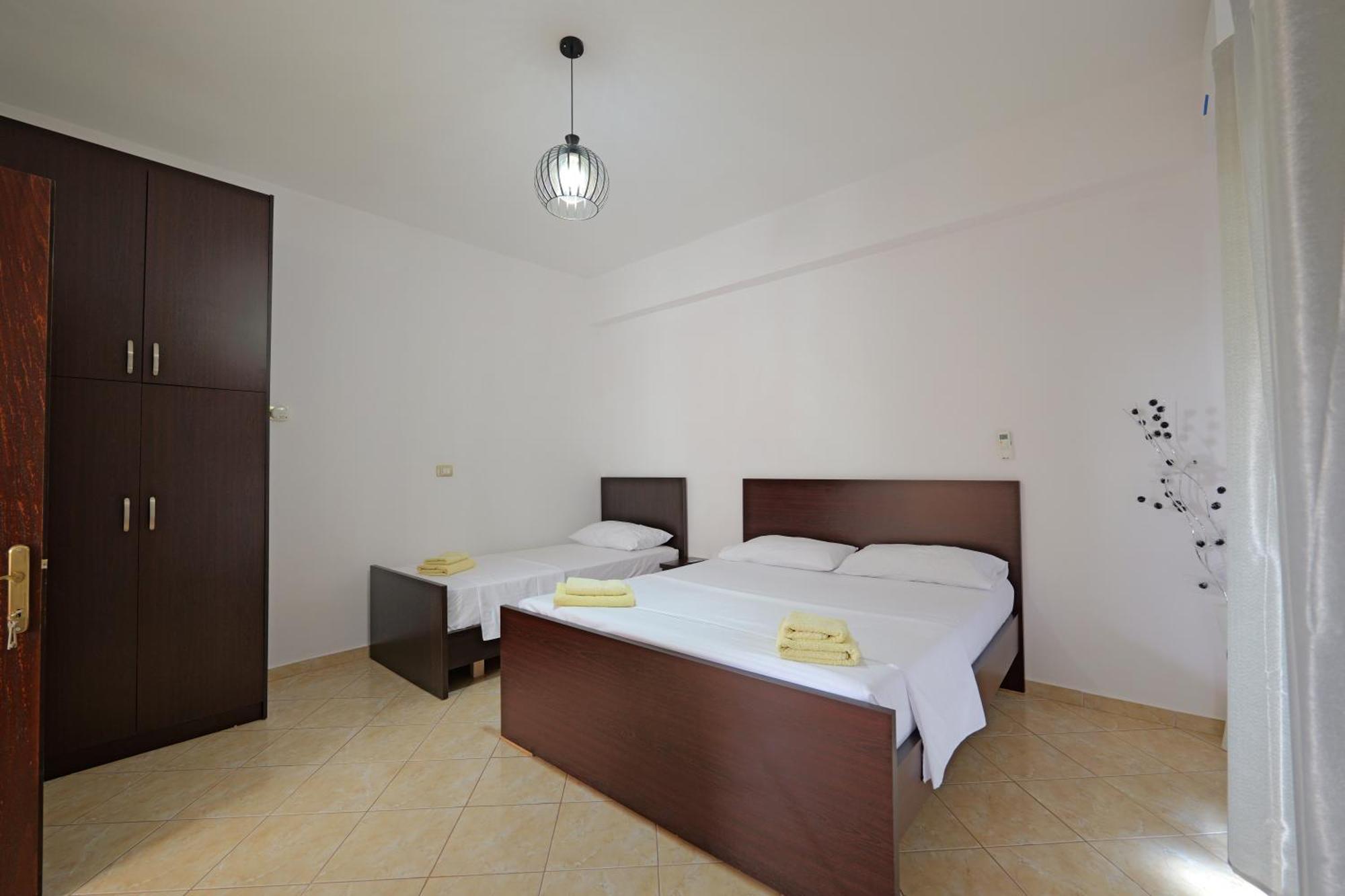 Brahimi Guest House Ksamil Extérieur photo
