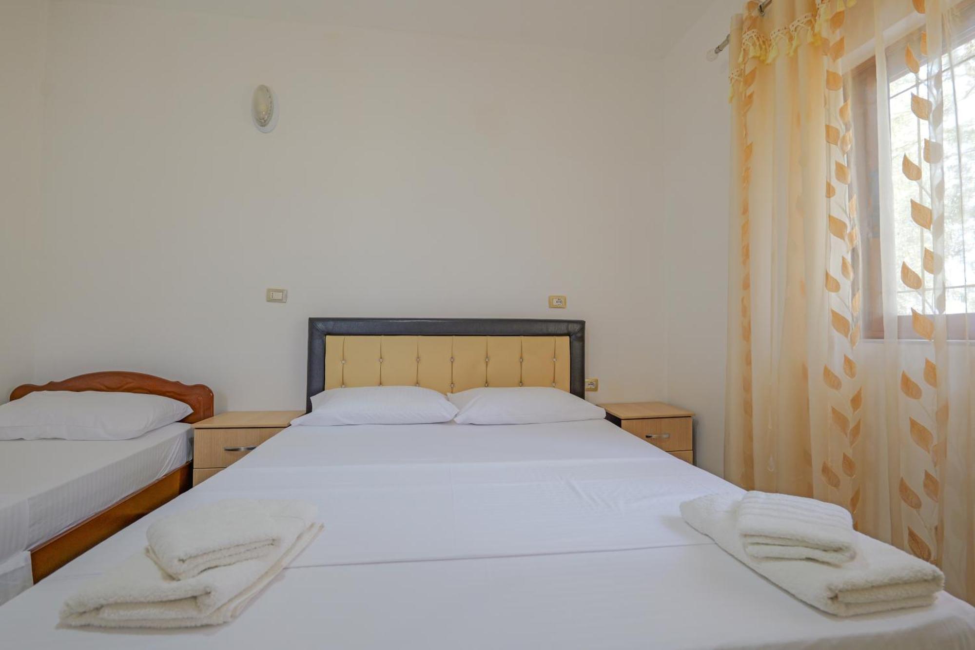 Brahimi Guest House Ksamil Extérieur photo