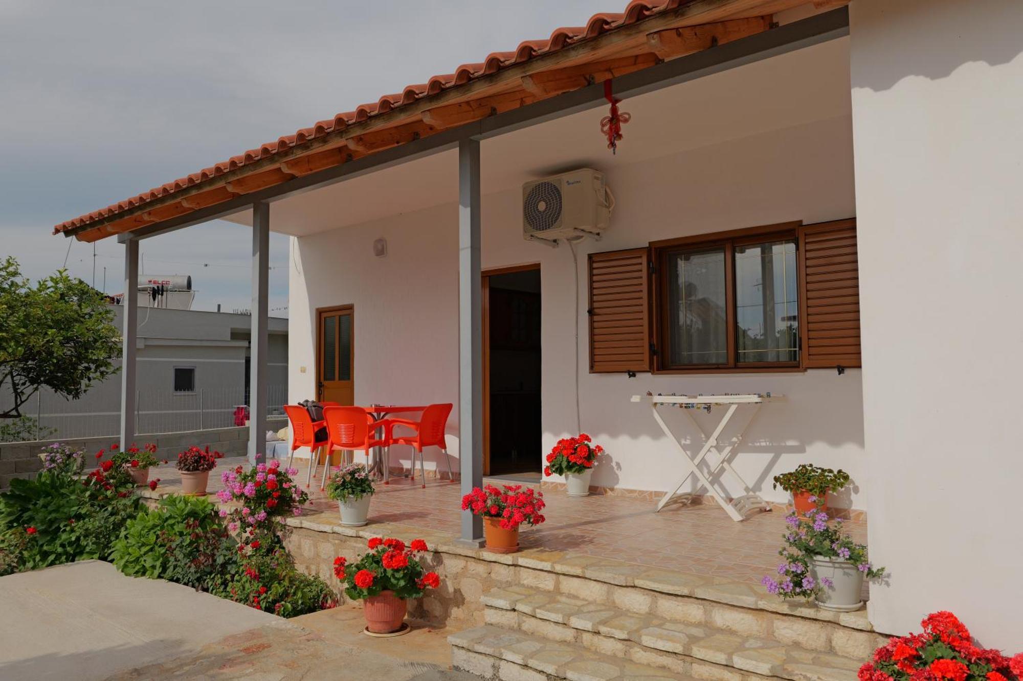 Brahimi Guest House Ksamil Extérieur photo