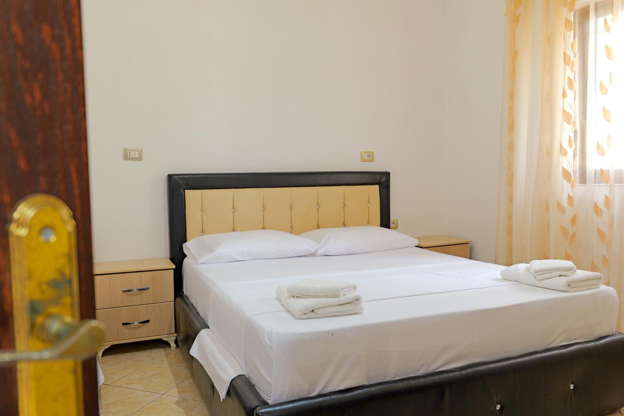 Brahimi Guest House Ksamil Extérieur photo