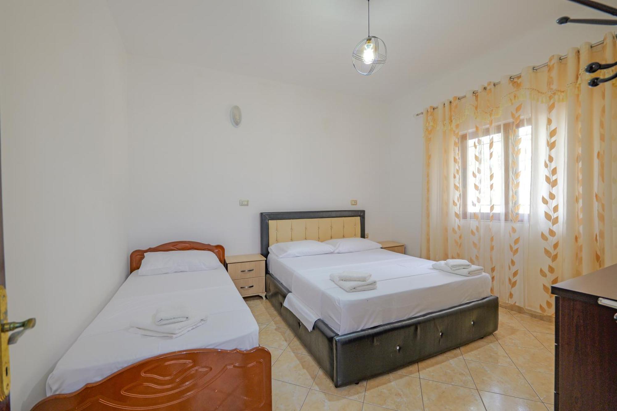 Brahimi Guest House Ksamil Extérieur photo